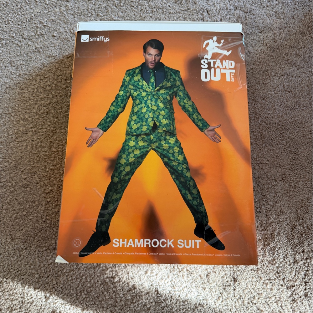 New Shamrock Suit Xl with Green Clover Pattern
